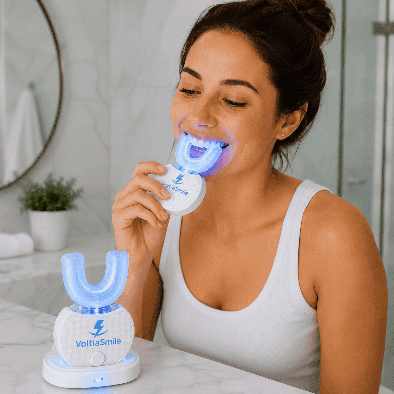 VoltiaSmile - Lavarsi i denti accuratamente in meno di 20 secondi